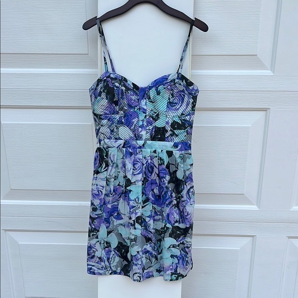 Jessica Simpson Dresses & Skirts - Jessica Simpson Floral Dress